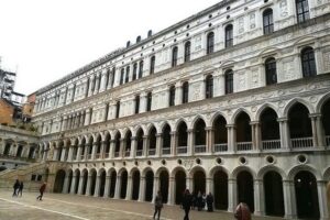 Accessible Venice Tour With Wheelchair Including Doge Palace & St Mark Basilica - Doge’s Palace with lift access and Tintoretto context