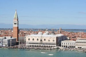 Skip the Line St Mark’s Basilica and Doge’s Palace Exclusive Tour - St Mark’s Basilica: golden mosaics and marble that deserve time