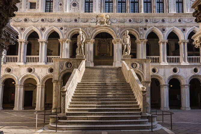 Venice Doge's Palace Guided Tour & SECRET ITINERARIES Option - Palazzo Ducale Inside: Rooms, Bridge Access, and Prisons