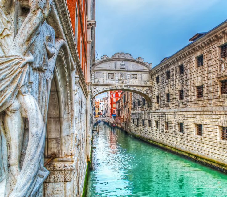 Venice: St. Mark's Basilica Tour with Doge's Palace Option - Meeting at the Winged Lion Column: Don’t Get Stuck in Square Confusion