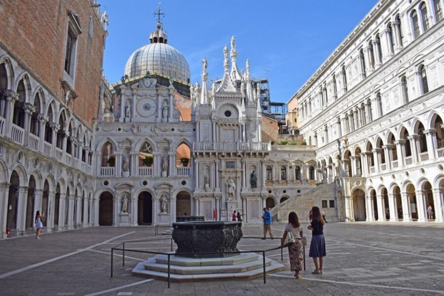 Venice: St. Mark's Basilica Tour with Doge's Palace Option - Audio, Group Size, and Guide Style: What to Watch For