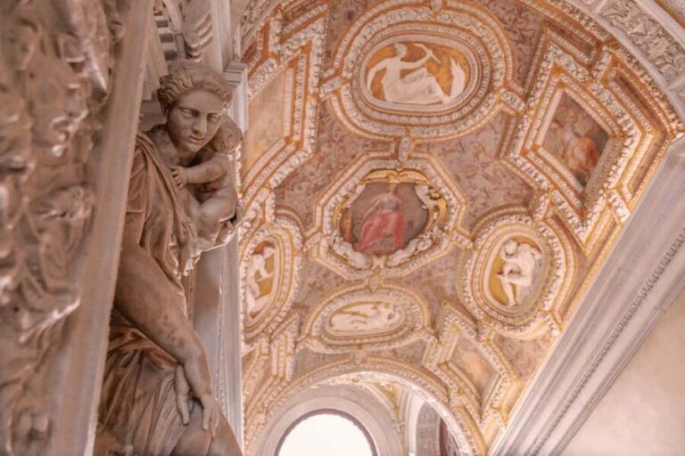 Venice: St Mark's, Doge's Palace, Murano & Burano Day Tour - Entering St Mark’s Basilica: What You’ll See and How to Prepare